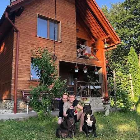 Holiday home дом у озера Tur'ya Paseka