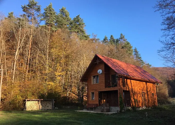дом у озера Casa de Férias *